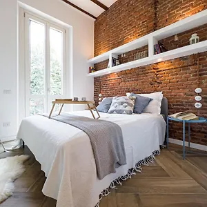 Emma's Apartment
